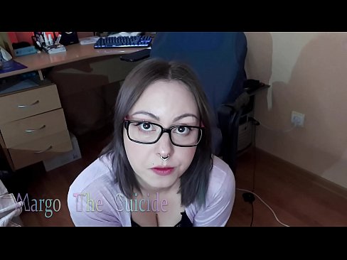 ❤️ 戴眼鏡的性感女孩在鏡頭前深吸假陽具 ❤️❌  性 在 zh-tw.appassistance.ru ❤